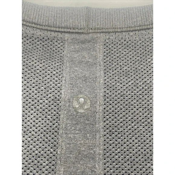 Lululemon Swiftly Tech Shirt Gray Running Pullover Short Sleeve Women's 10**READ - Picture 7 of 9